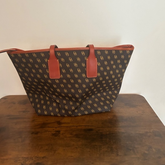 Dooney & Bourke Gretta Tote - Picture 2 of 5